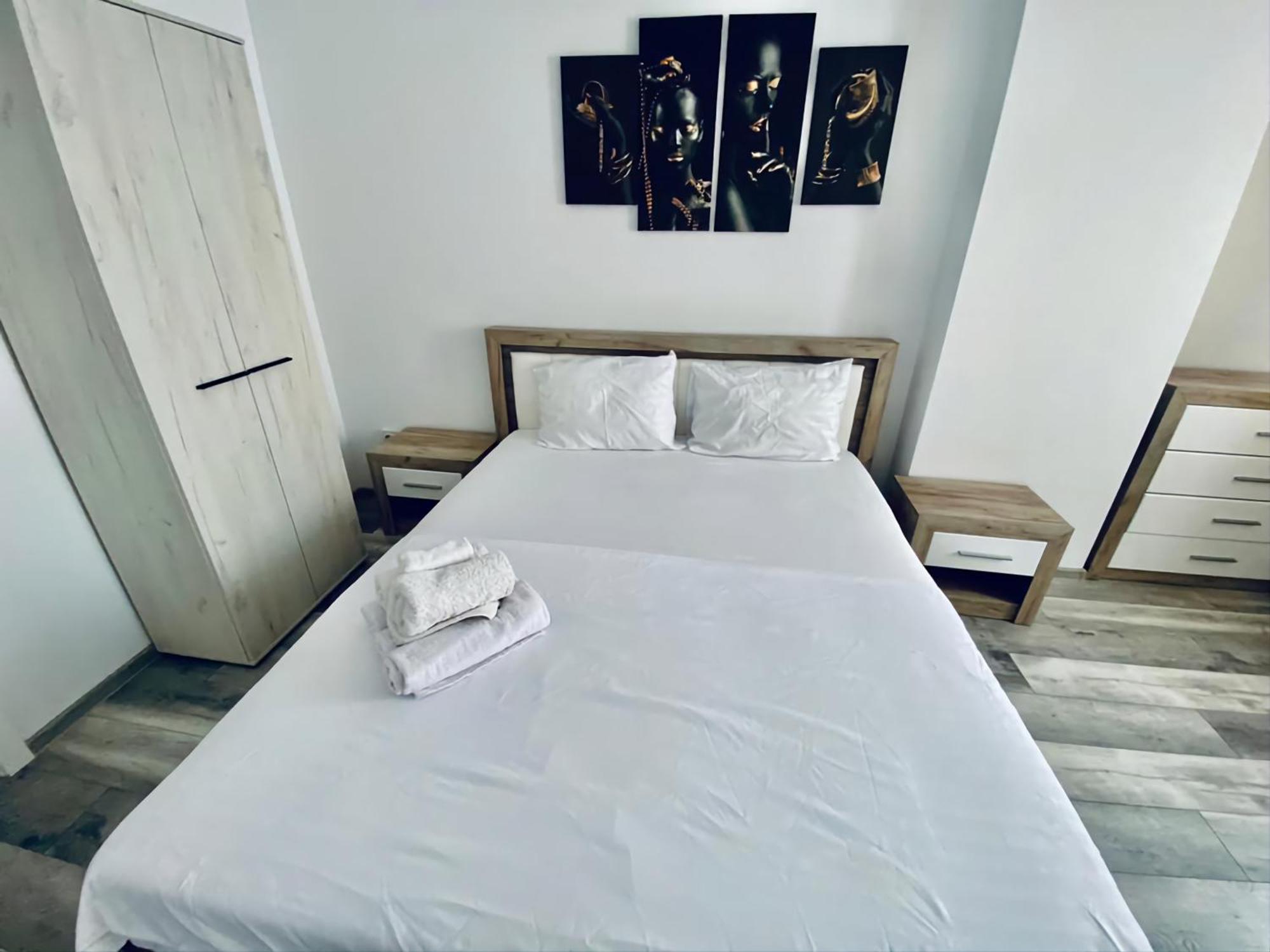 Ultracentral Lazar Residence Iasi Esterno foto
