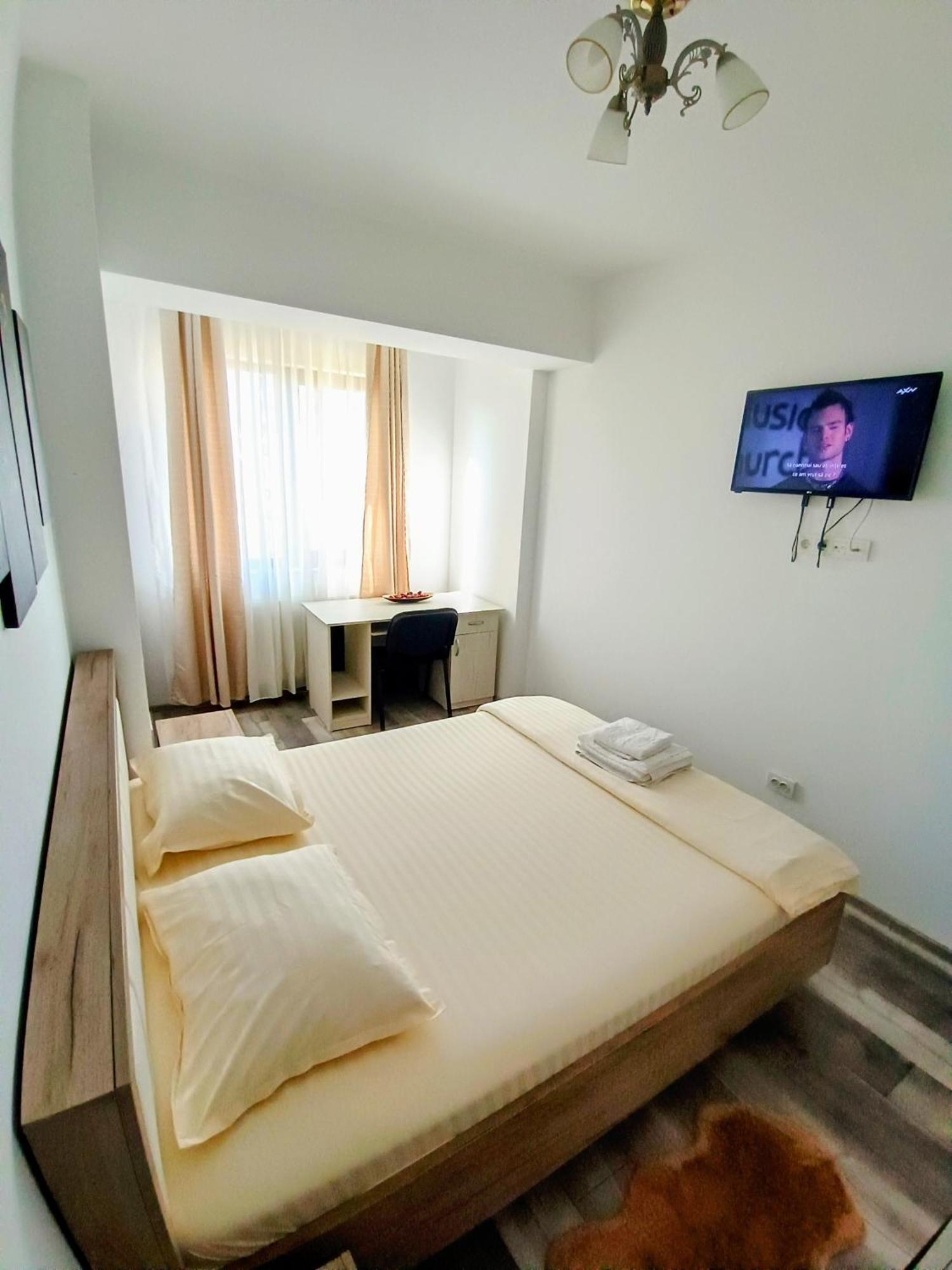 Ultracentral Lazar Residence Iasi Esterno foto